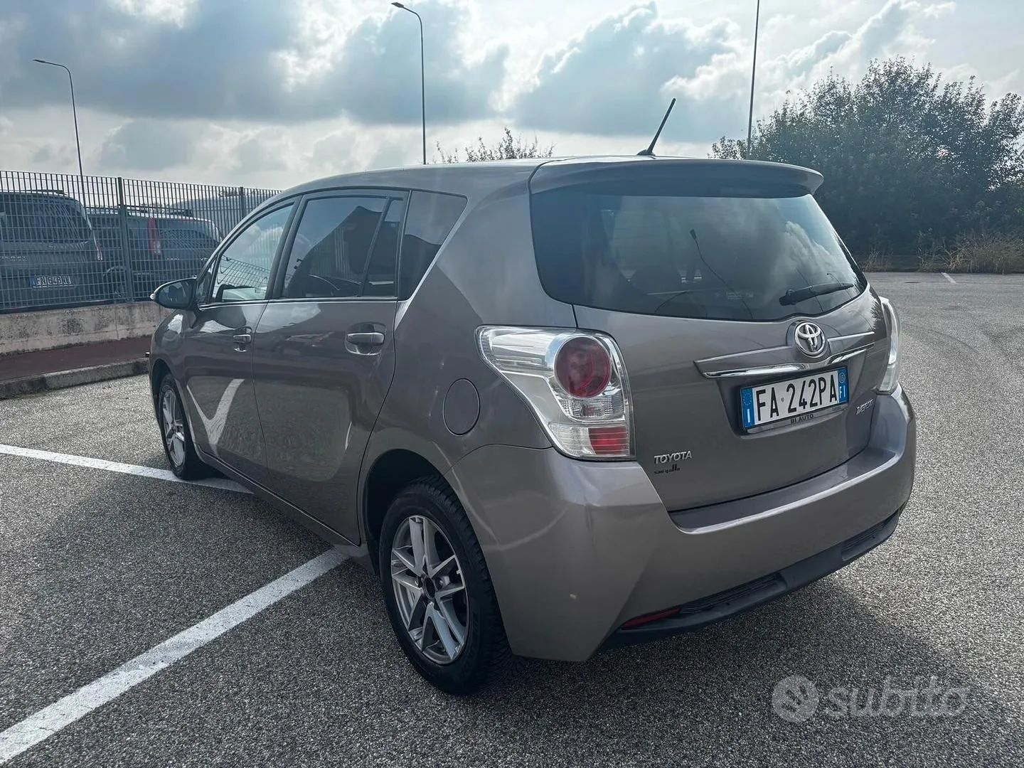 Toyota Verso 2015 photo 5
