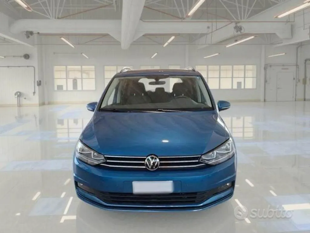 Volkswagen Touran 2022 photo 5