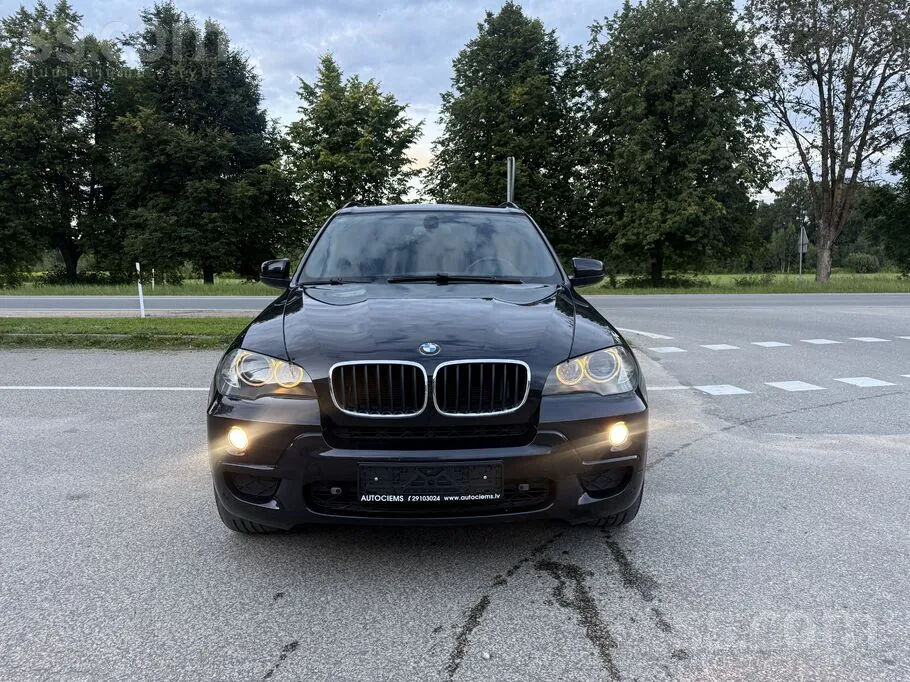 BMW X5 2008 photo 2