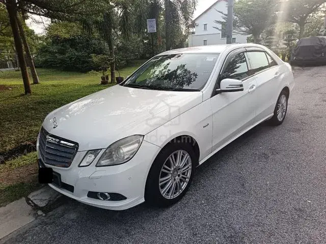Mercedes-Benz E250 Cgi