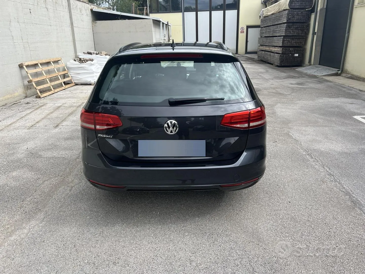 Volkswagen Passat 2018 photo 5