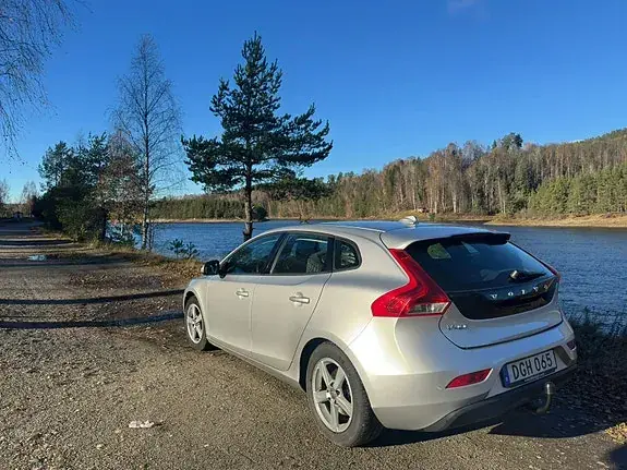 Volvo V40 2014 photo 3