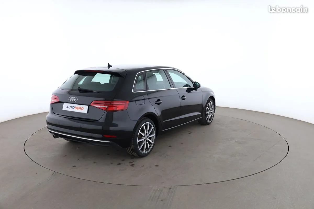 Audi A3 2019 photo 3