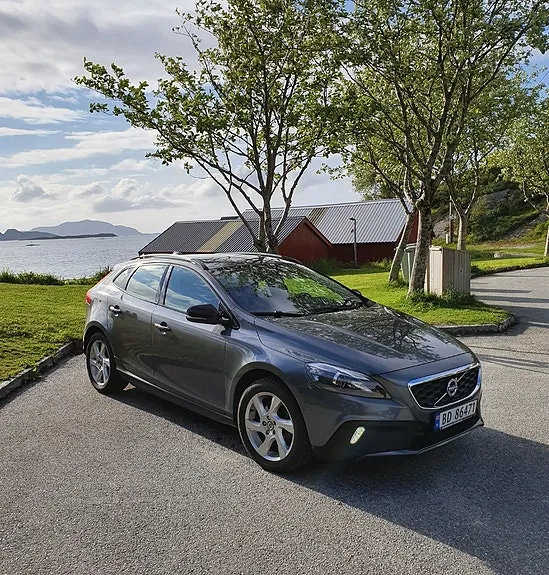 Volvo V40 Cross Country 2014 photo 3