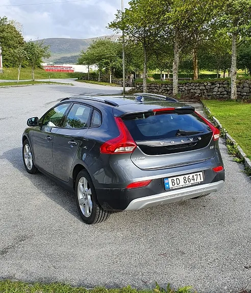 Volvo V40 Cross Country 2014 photo 4
