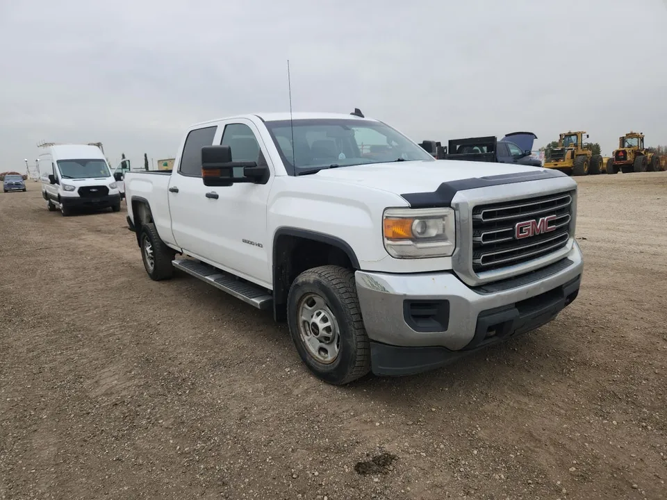 GMC Sierra 2500Hd 2015 photo 3