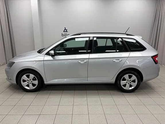 Skoda Fabia 2015 photo 2