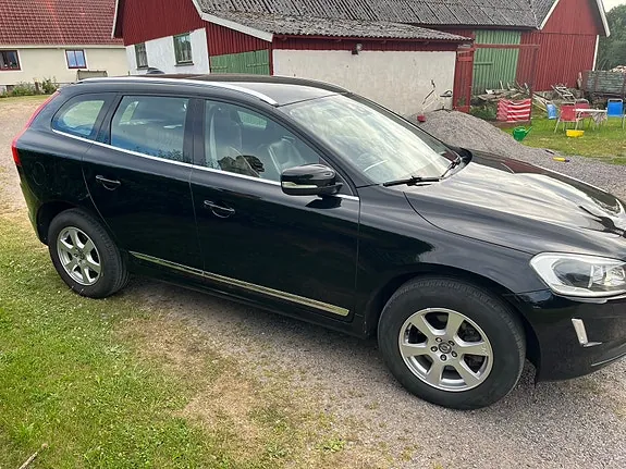 Volvo Xc60 2017 photo 4