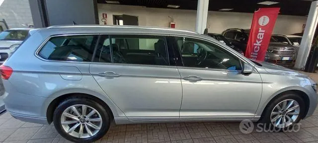 Volkswagen Passat Variant 2023 photo 4