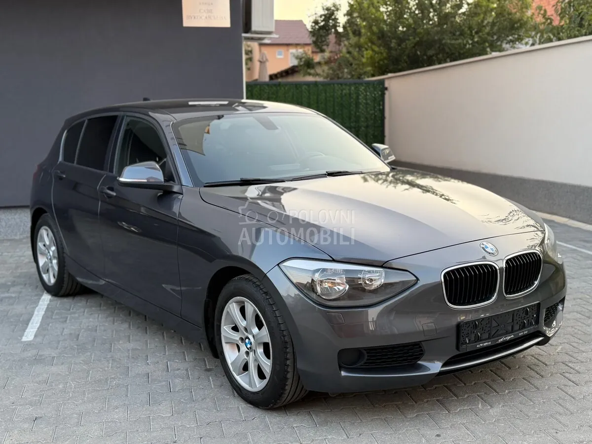BMW 118 2012 photo 5