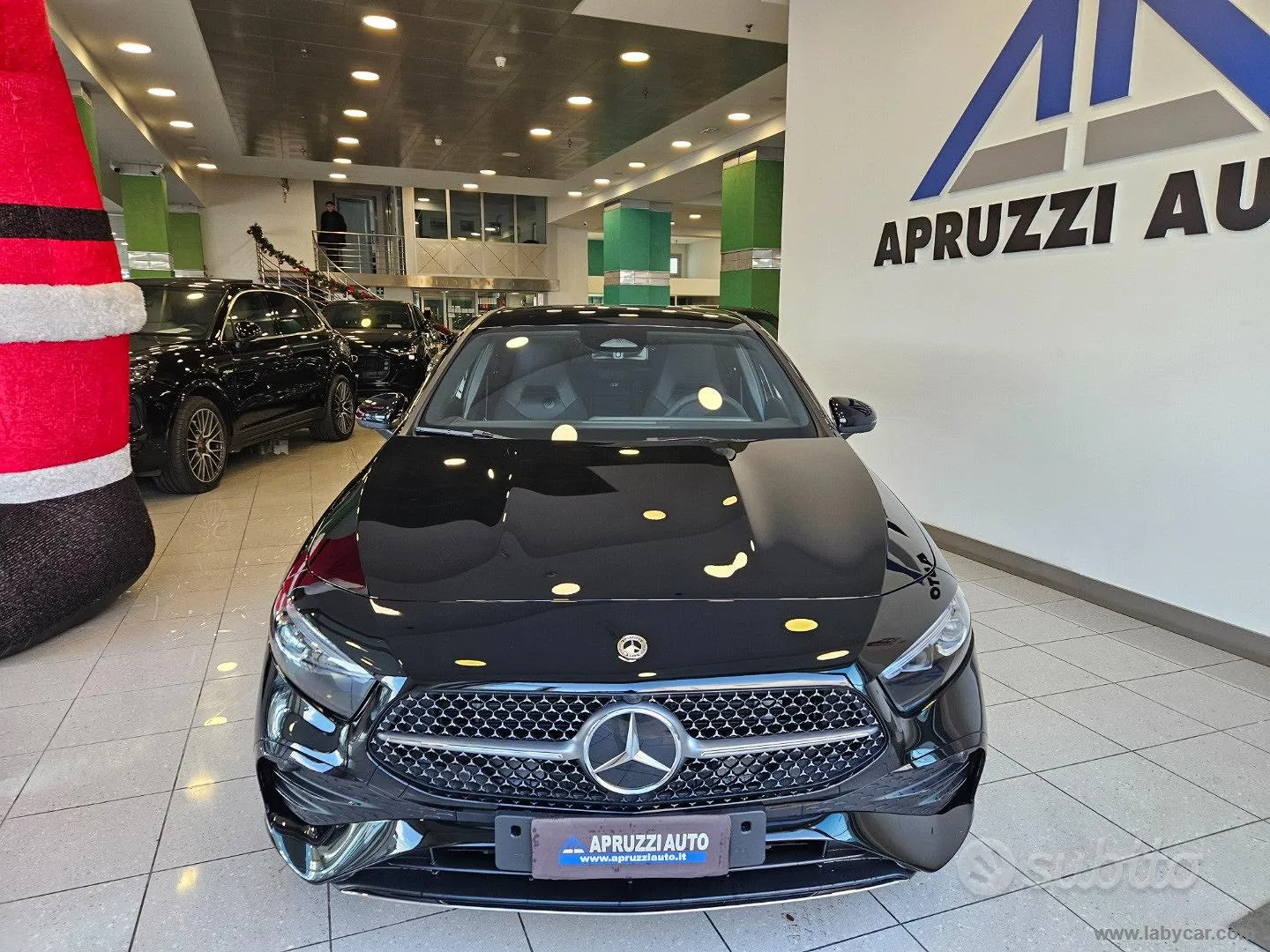 Mercedes-Benz A 180 2025 photo 2
