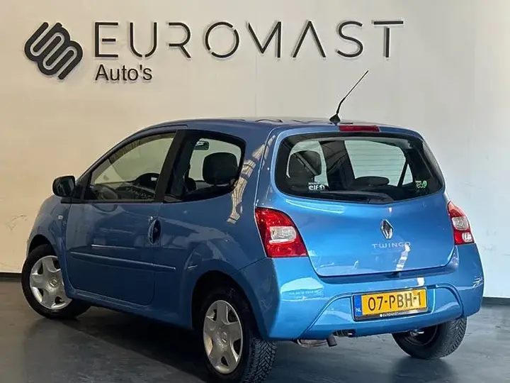 Renault Twingo 2011 photo 3
