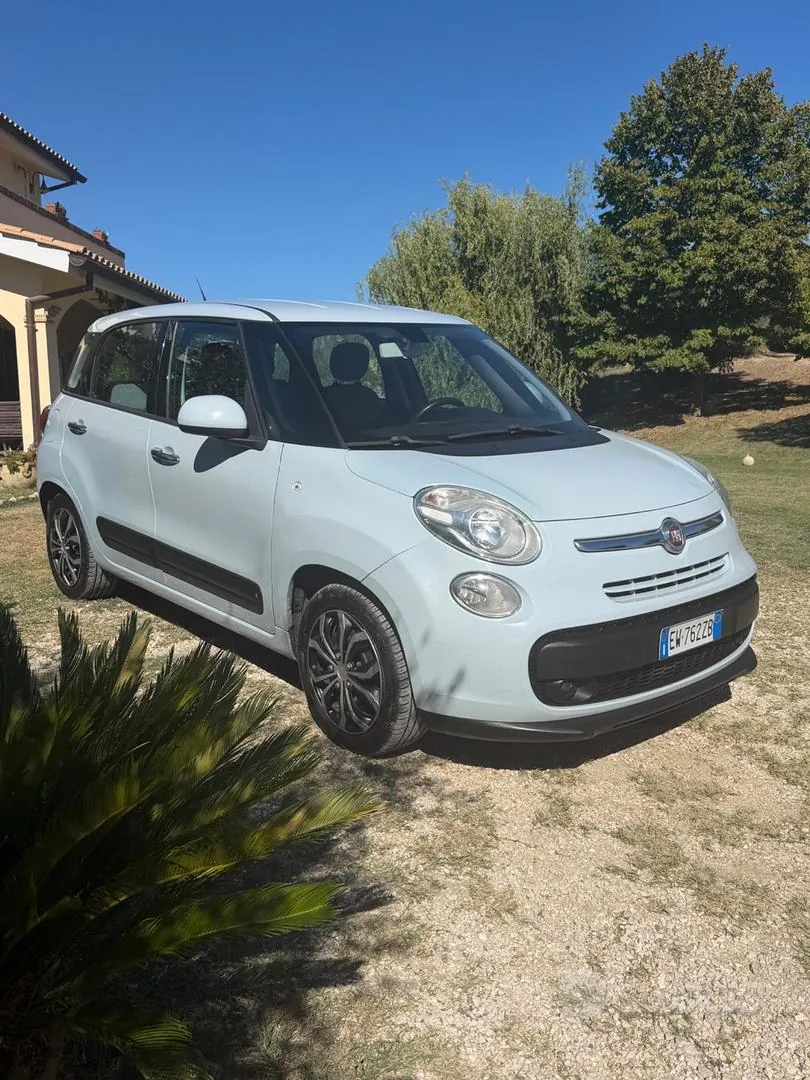 Fiat 500L 2015 photo 4