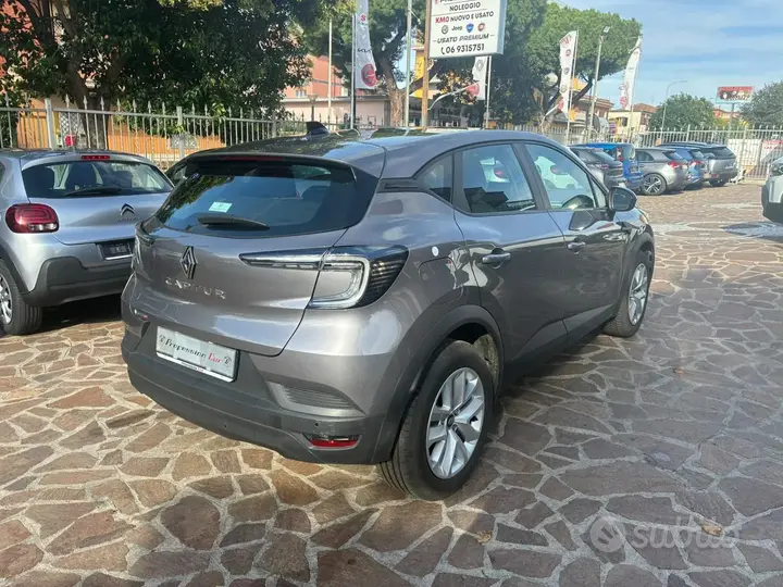 Renault Captur 2025 photo 4