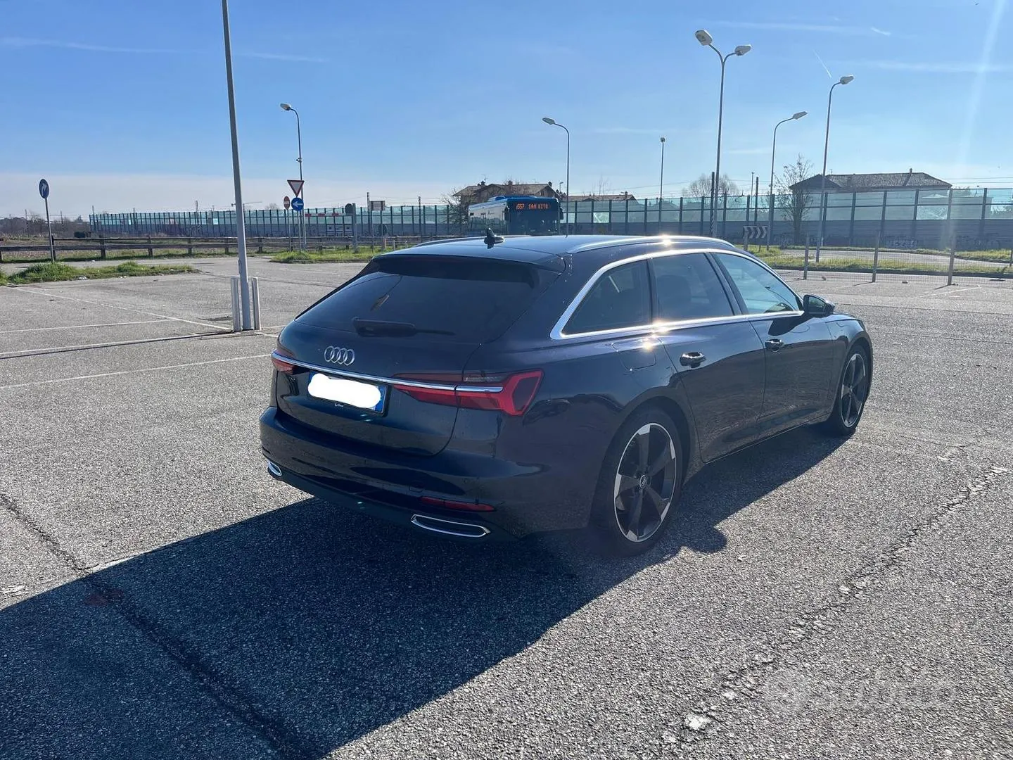 Audi A6 2019 photo 2