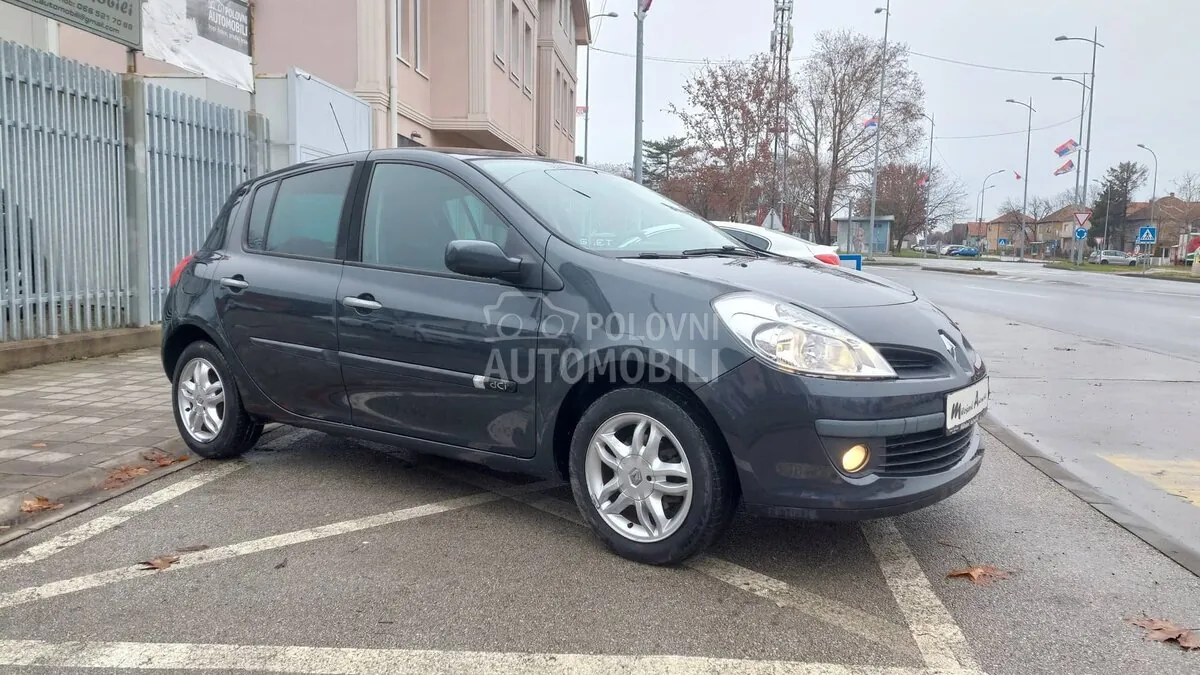 Renault Clio 2006 photo 2
