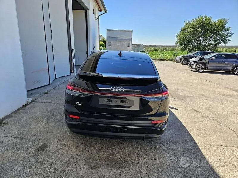 Audi Q4 E-Tron 2025 photo 5