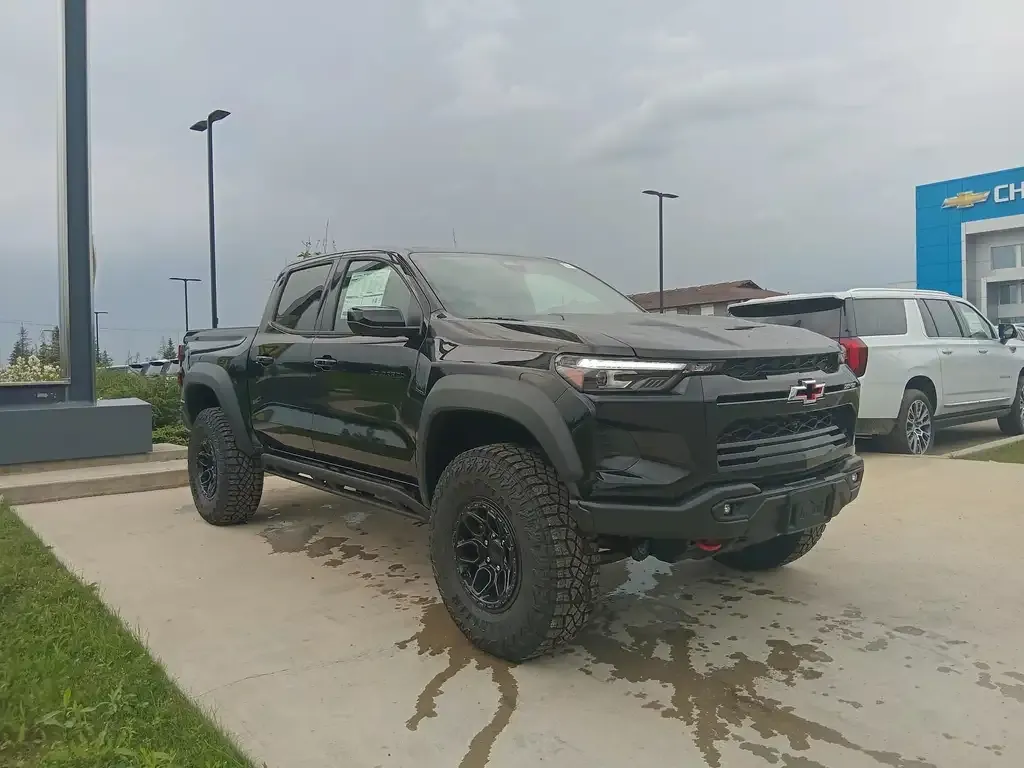 Chevrolet Colorado 2026 photo 3