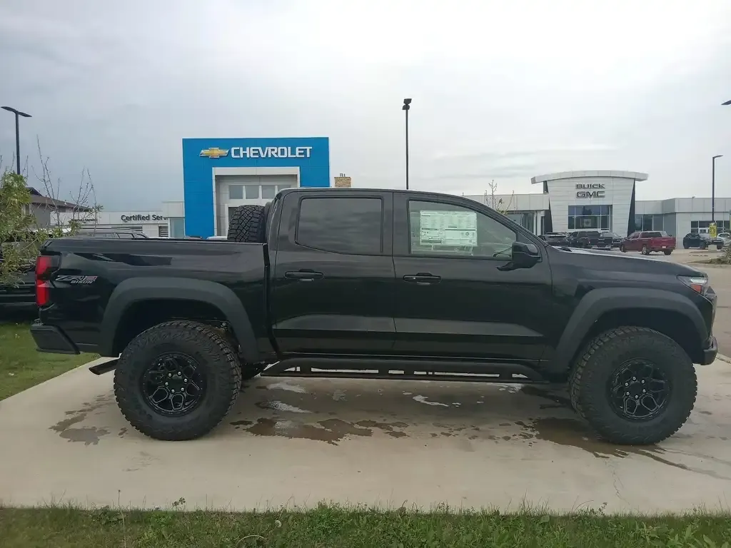 Chevrolet Colorado 2026 photo 4