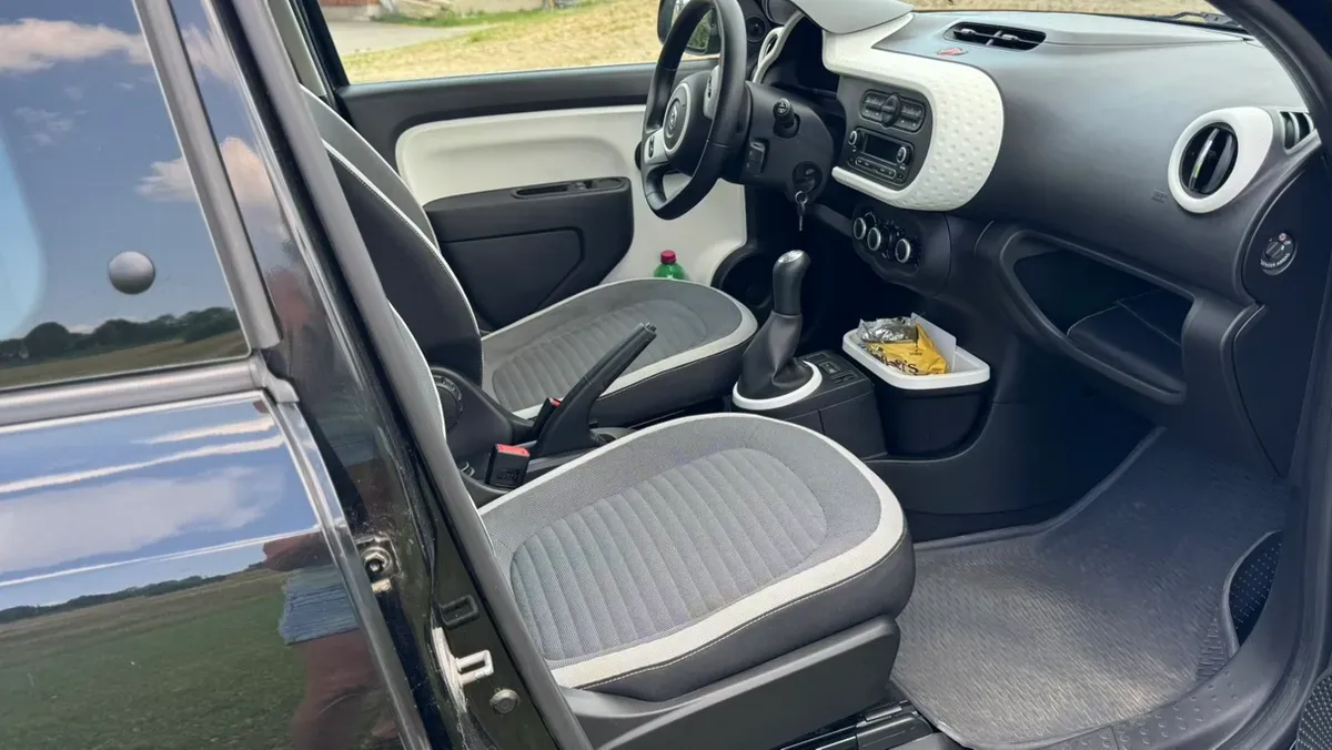 Renault Twingo 2018 photo 2