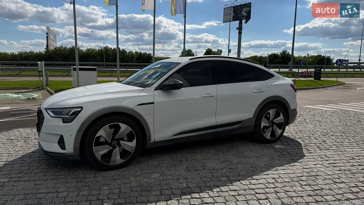 Audi E-Tron Sportback 2022 photo 2