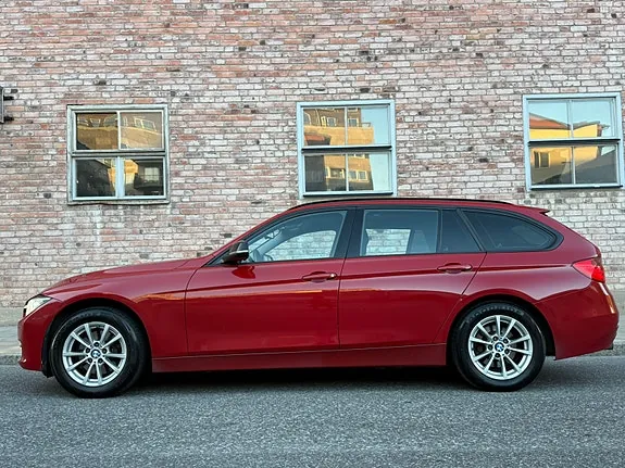BMW 320D 2014 photo 2