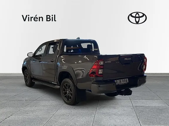 Toyota Hilux 2025 photo 2