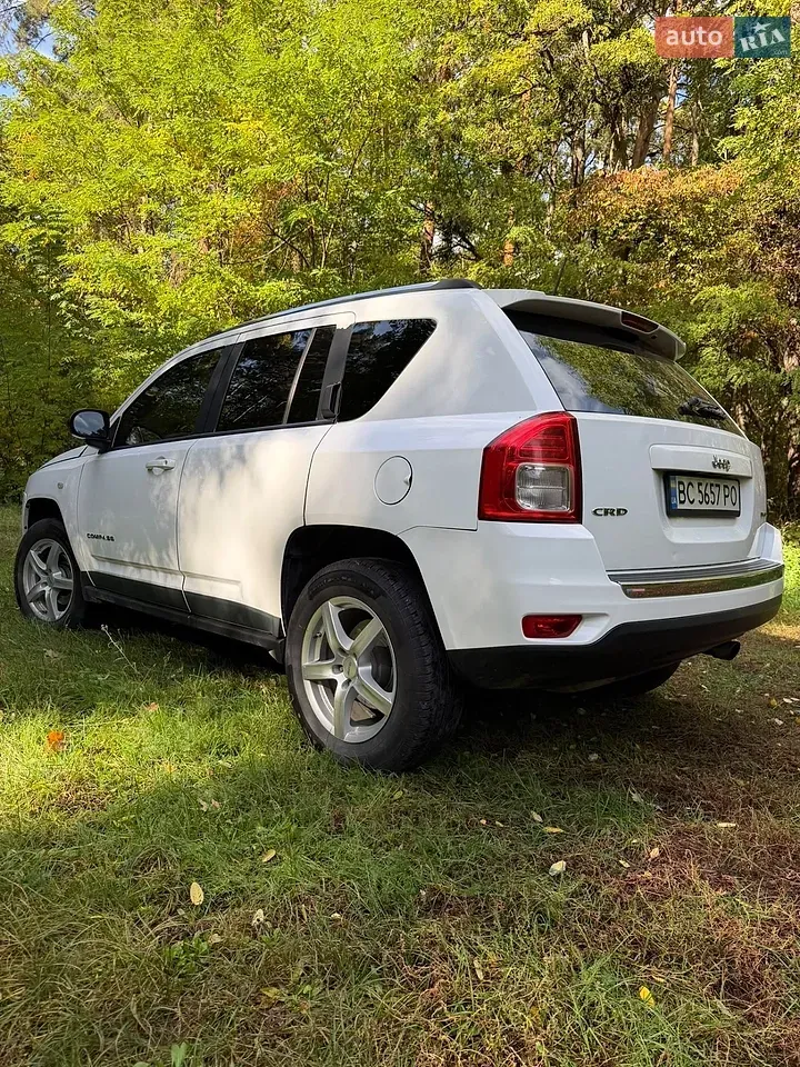 Jeep Compass 2011 photo 3