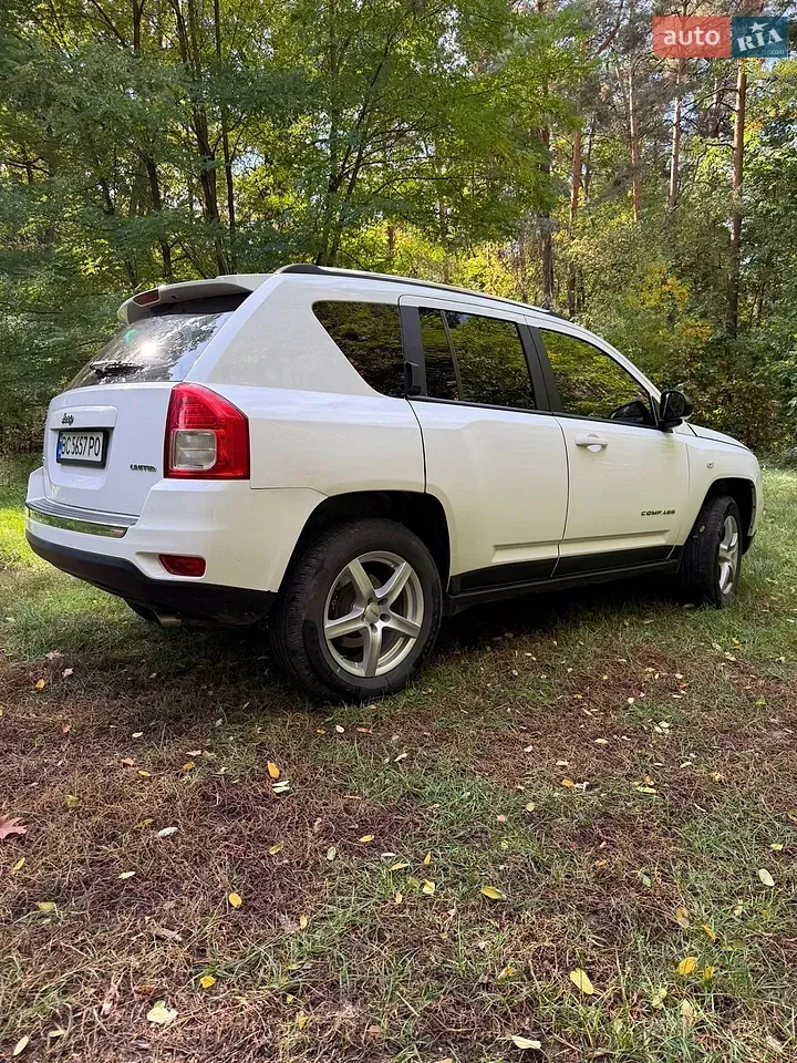 Jeep Compass 2011 photo 5