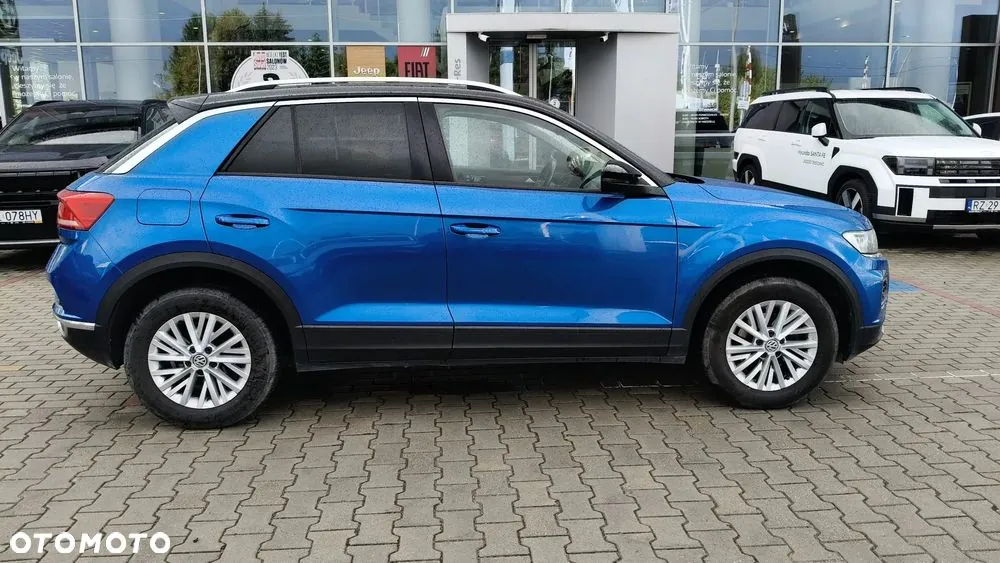 Volkswagen T-Roc 2019 photo 2