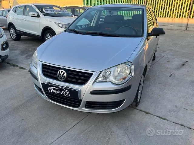 Volkswagen Polo 2006 photo 2