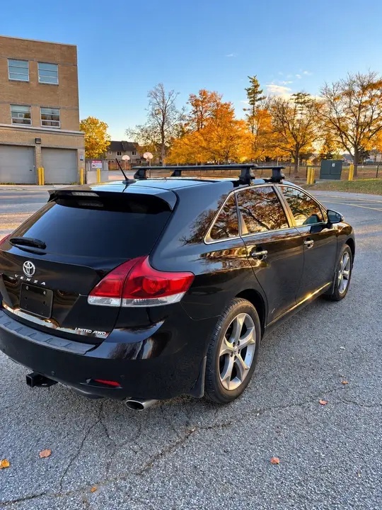 Toyota Venza 2015 photo 2