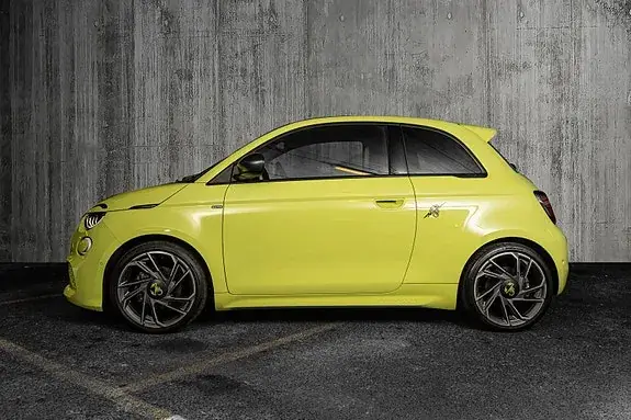 Abarth 500 2023 photo 3