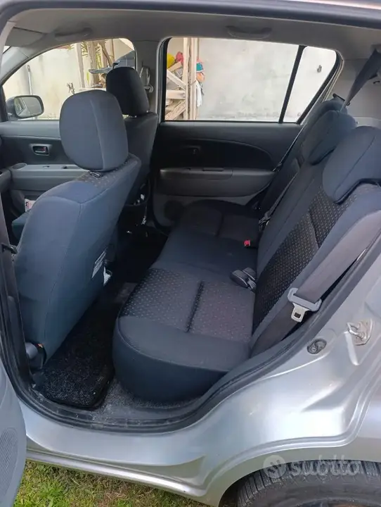 Daihatsu Sirion 2008 photo 4