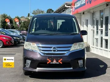 Nissan Serena 2012 photo 3