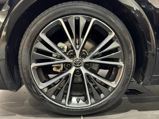 Toyota Prius 2024 photo 5