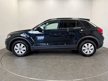 Volkswagen T-Roc 2021 photo 3