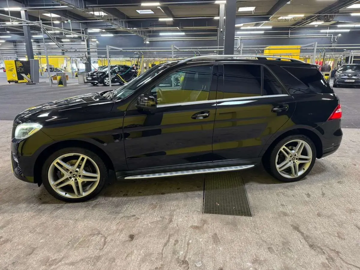 Mercedes-Benz M-Class 2013 photo 2