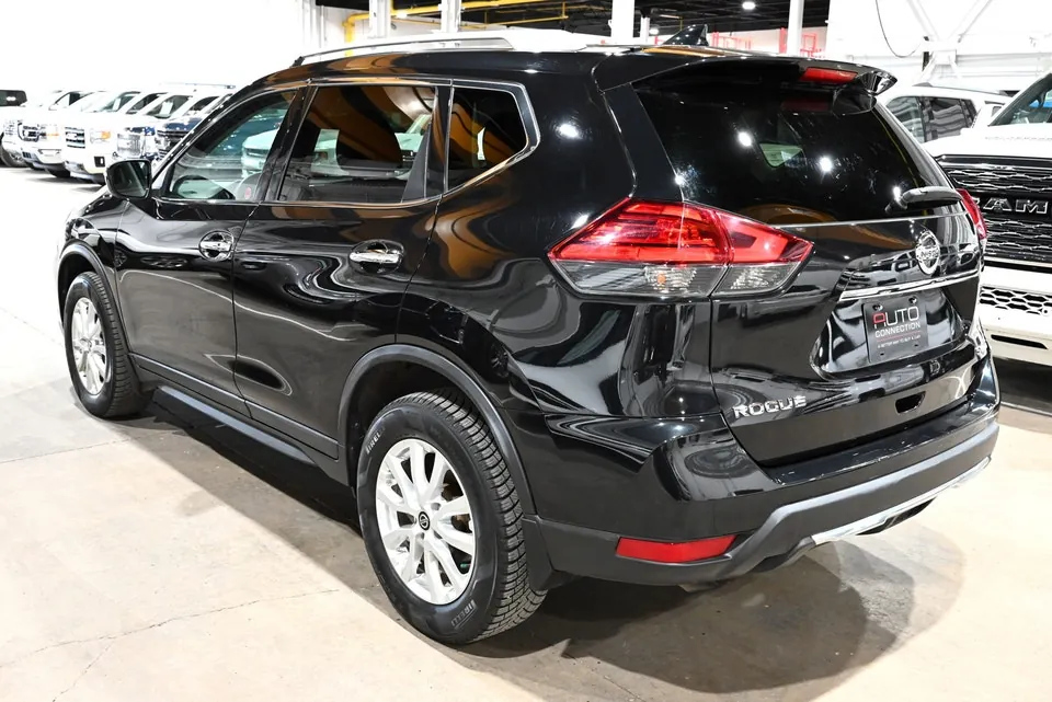 Nissan Rogue 2017 photo 3