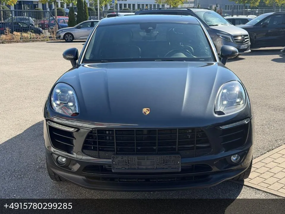 Porsche Macan S