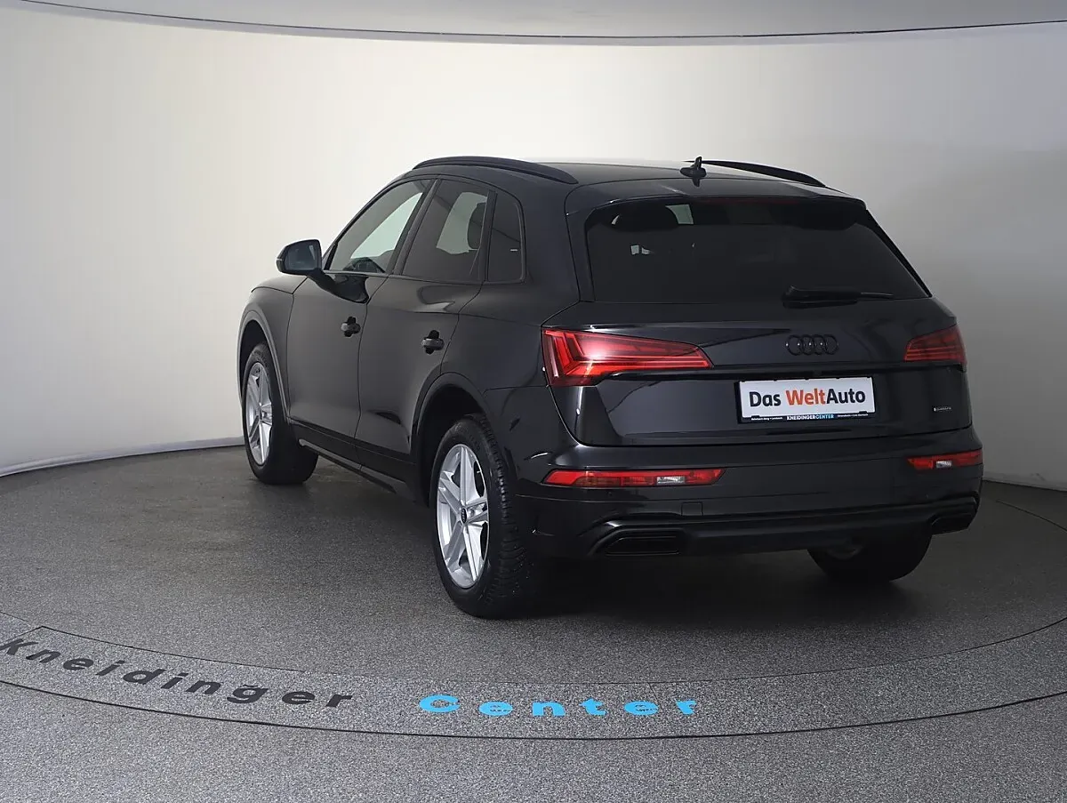 Audi Q5 2023 photo 3
