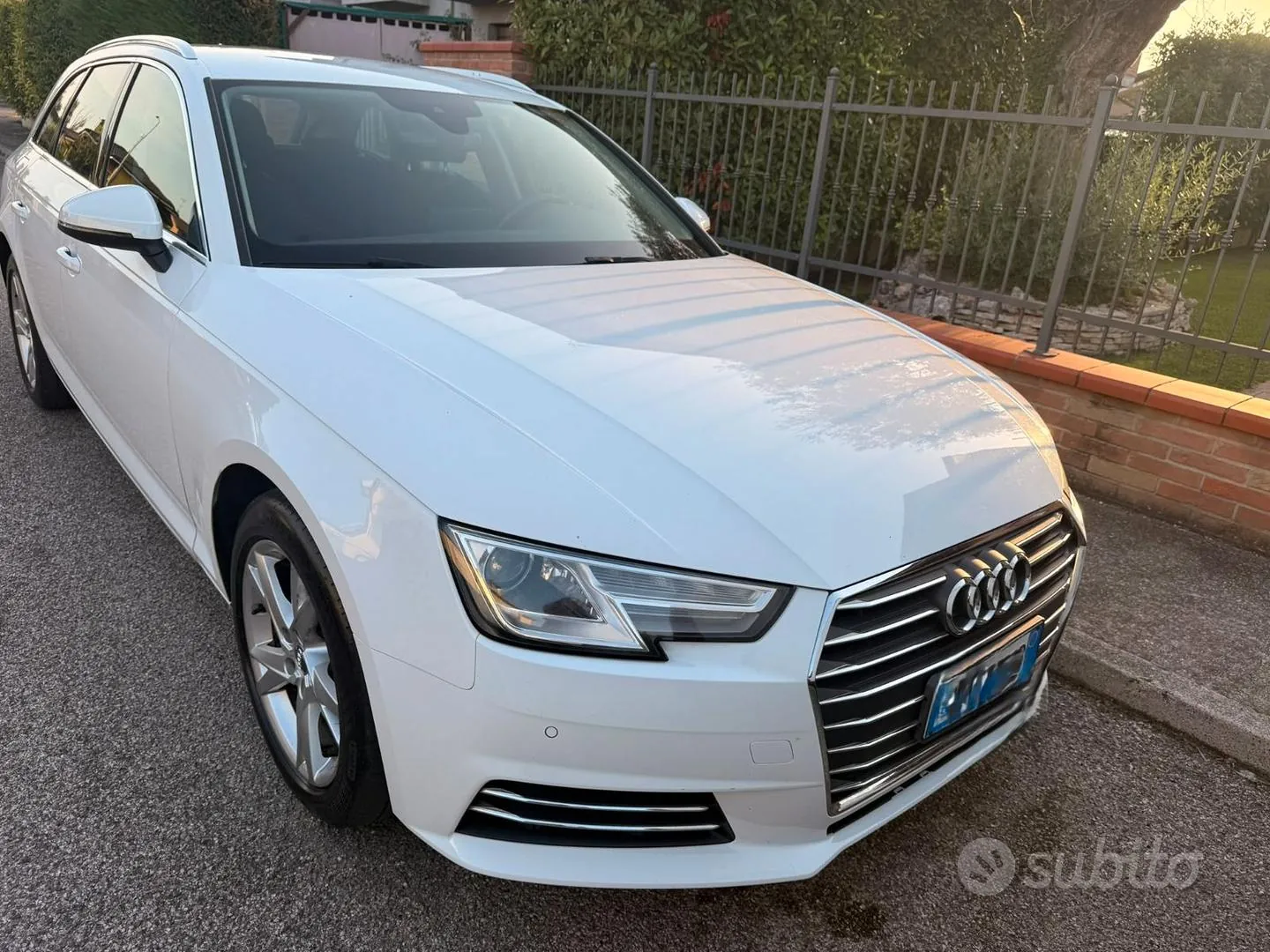 Audi A4 2016 photo 3