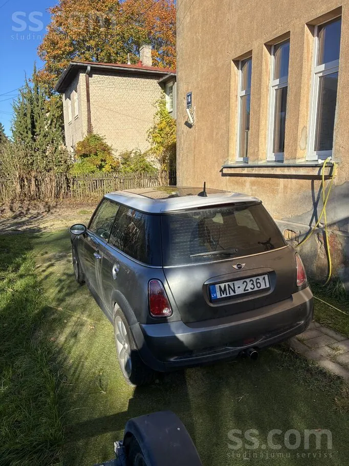 Mini Cooper S 2004 photo 3