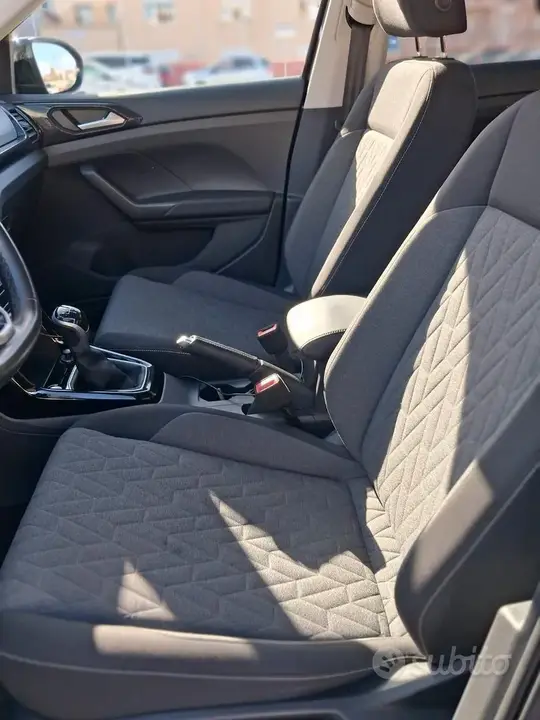 Volkswagen T-Cross 2024 photo 5