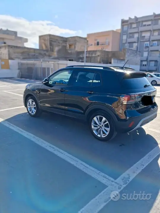 Volkswagen T-Cross 2024 photo 2