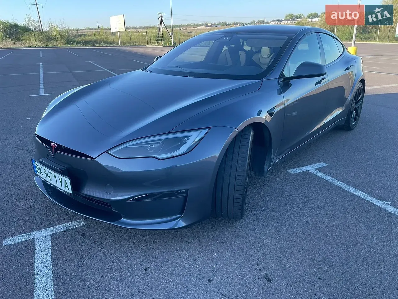 Tesla Model S