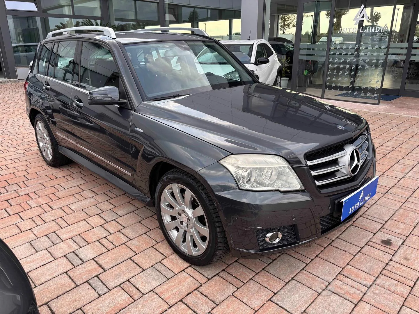 Mercedes-Benz Glk 2010 photo 2