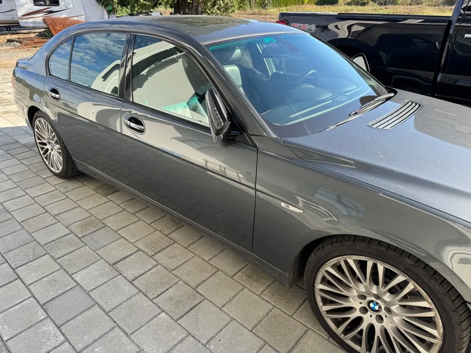 BMW 7 Series 2008 photo 3