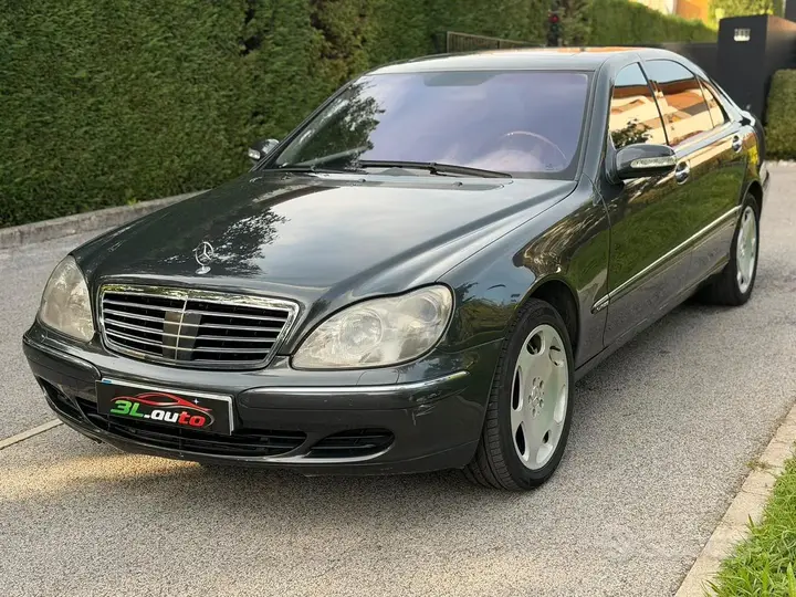 Mercedes-Benz S600