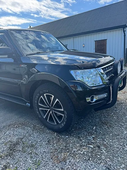 Mitsubishi Pajero 2018 photo 3